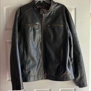 Guess Vintage Men's Black Faux Leather Jacket - Medium